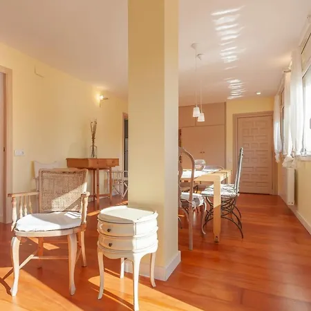 Apartment Stella, Luminoso De Playa En Costa Dorada -